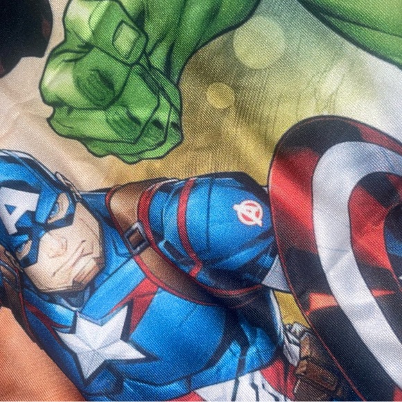 2 18x18 Pillow Cases with zipper - Picture 5 of 8